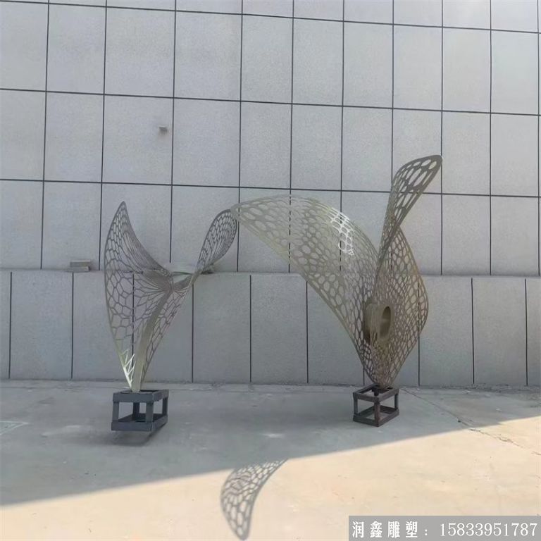 不銹鋼異型鏤空葉子雕塑 ，廠家定制